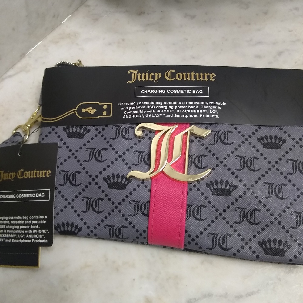 Juicy Couture cosmetic charging bag
